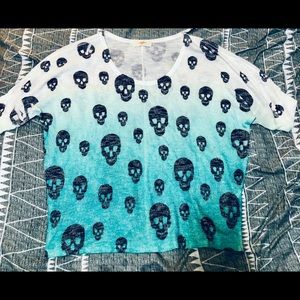 Blushed Skull Top - Size 1X